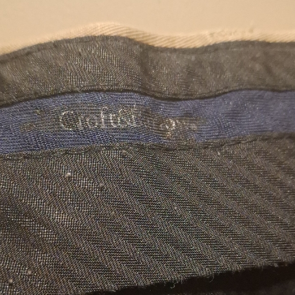 Croft & Barrow Men's Khaki Chinos - Picture 4 of 7